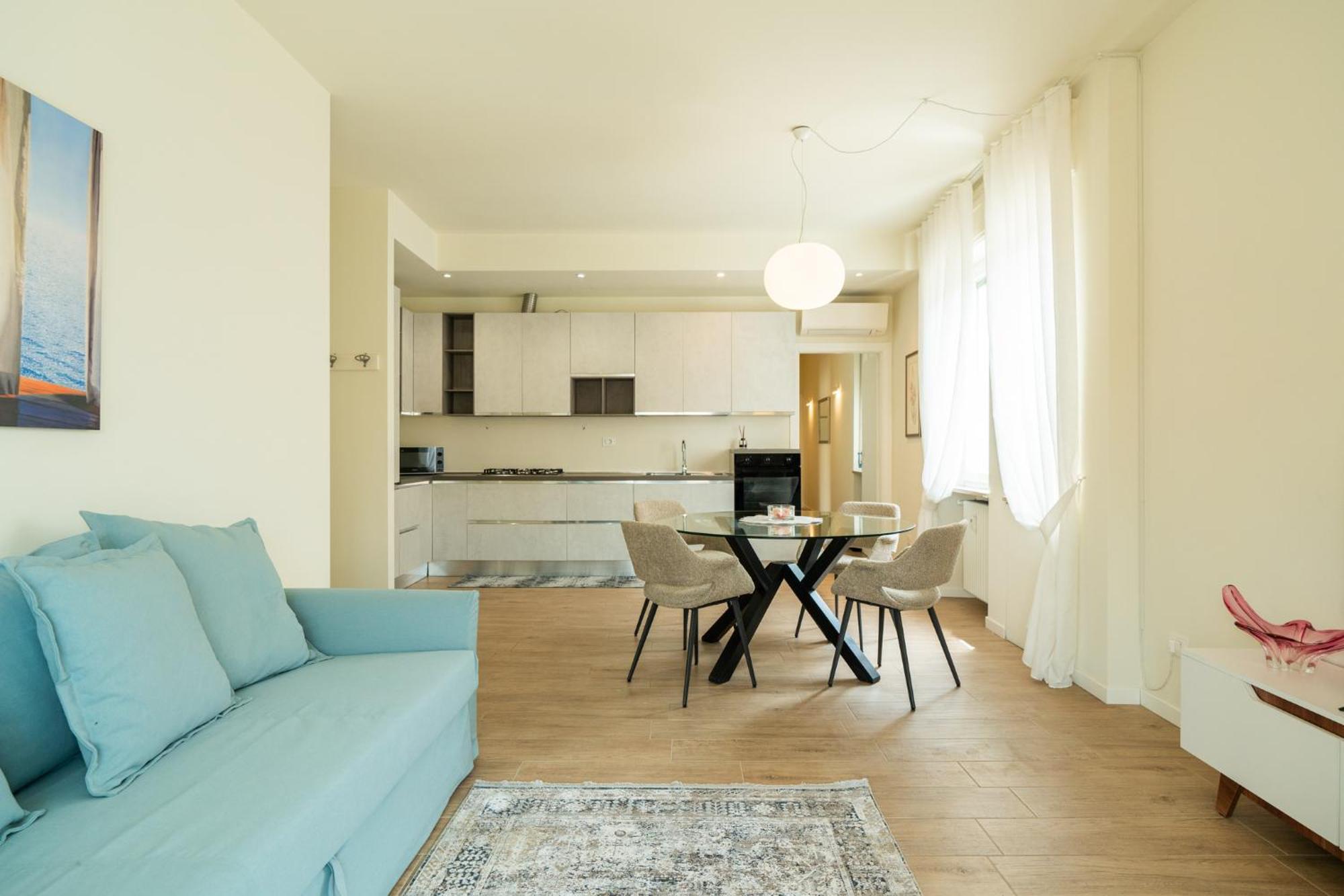 Domus Verona - Ampia Residenza Filippini A Pochi Passi Dall'Arena Экстерьер фото