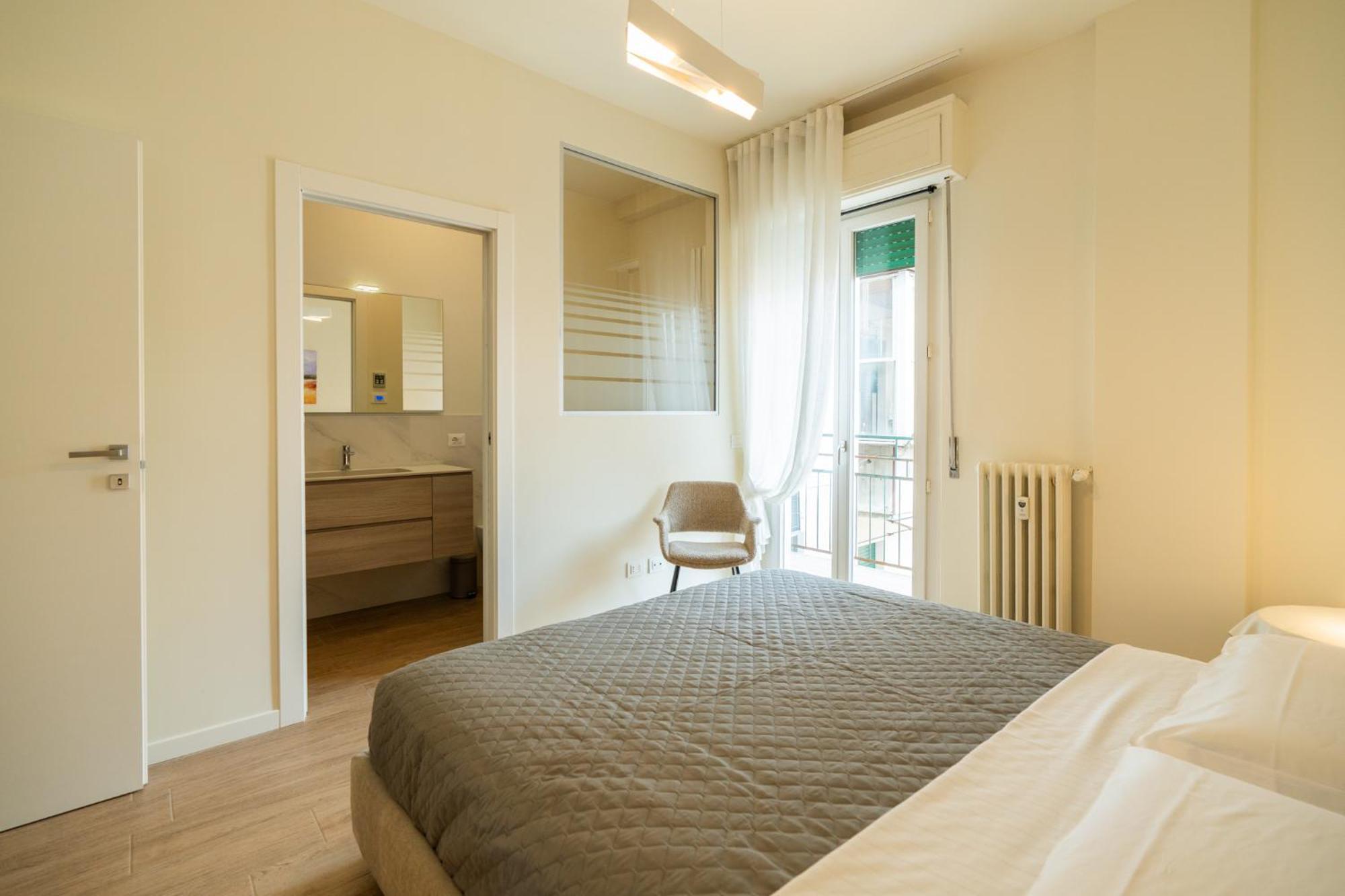 Domus Verona - Ampia Residenza Filippini A Pochi Passi Dall'Arena Экстерьер фото